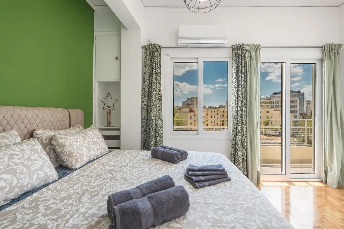 Image of Stylish Luxury Apartment near Acropolis at Syngrou-Fix metro station