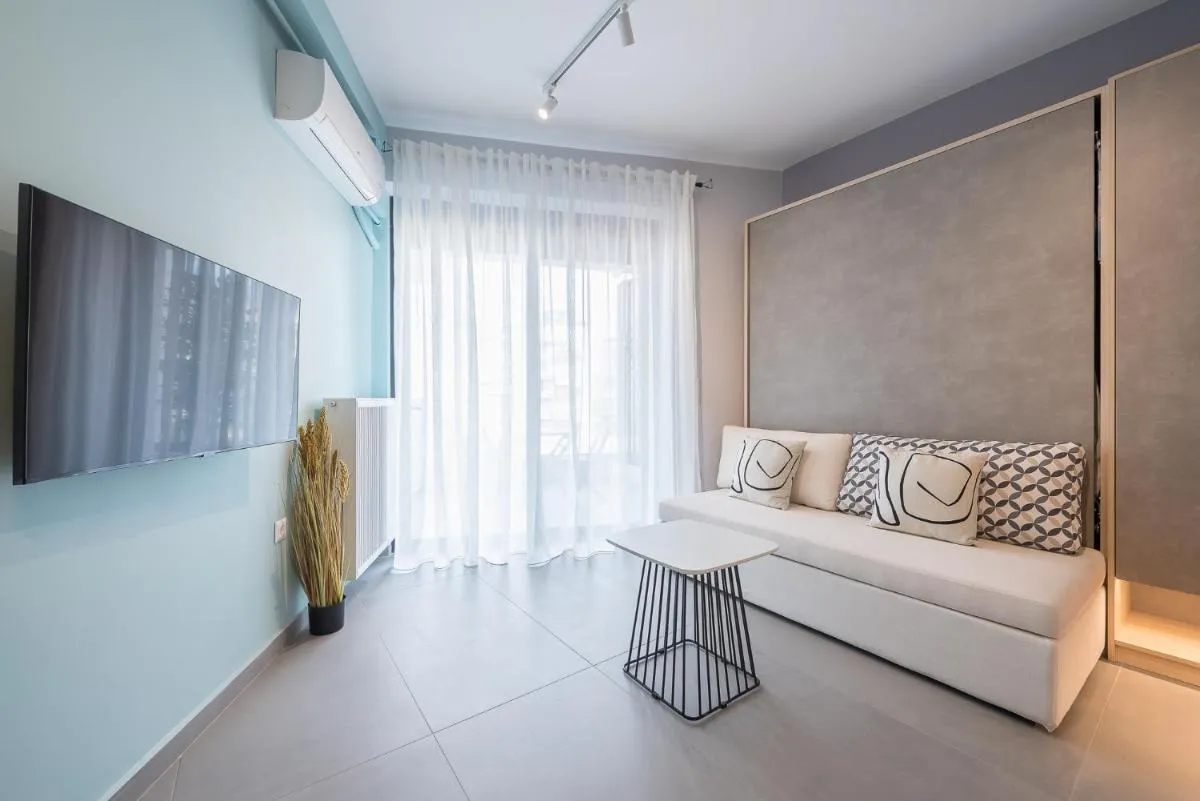Image 2 of Stylish Urban Suites