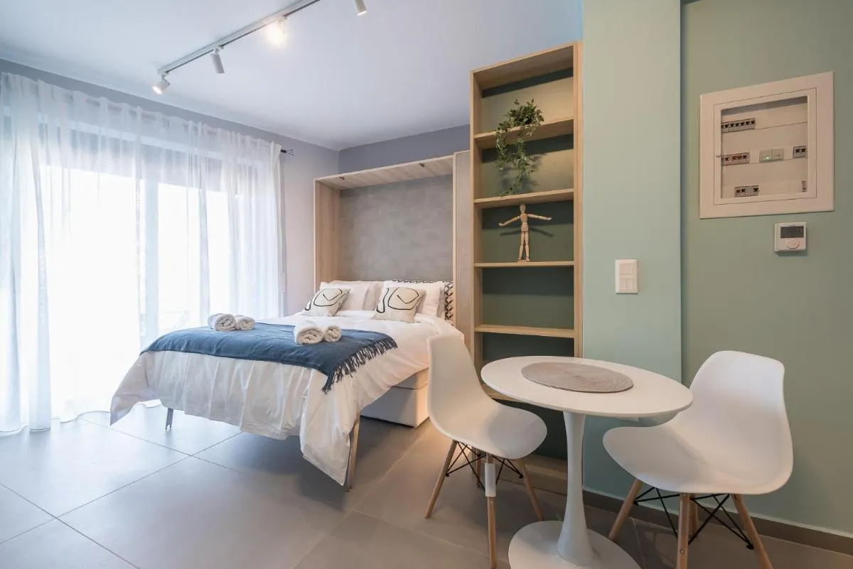 Image 4 of Stylish Urban Suites
