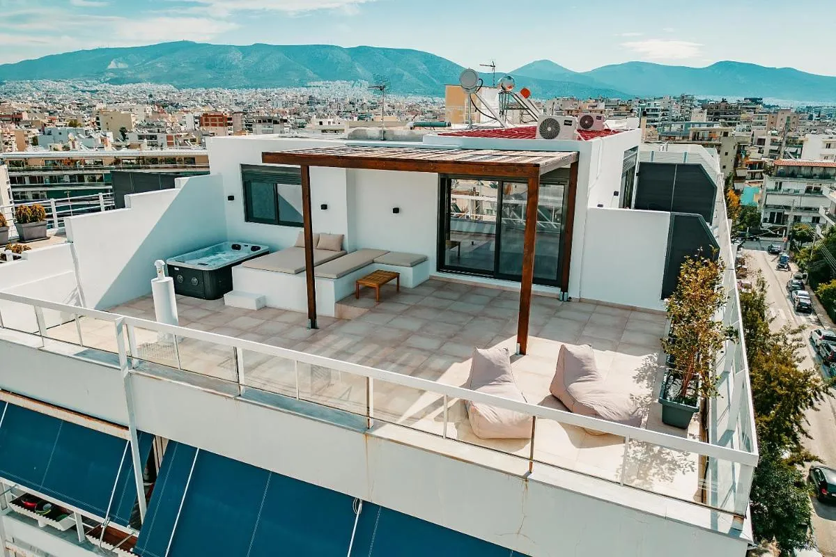 Image 5 of Suites with magical view & jacuzzi