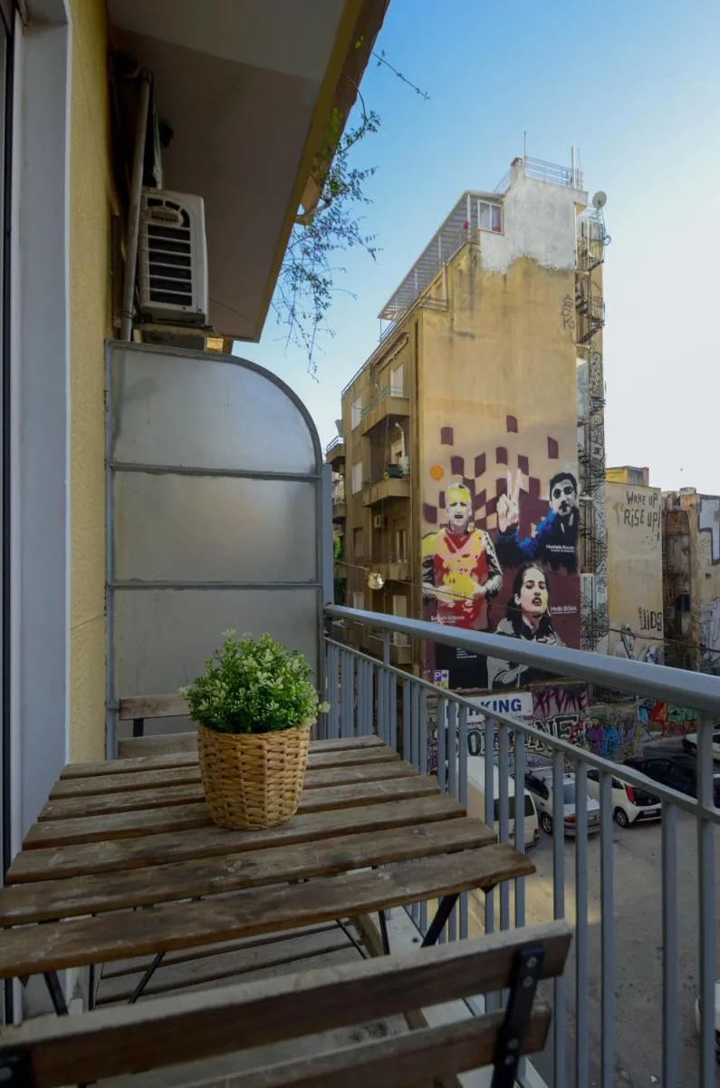 Image 5 of Sunny all day apartment near Athens city center