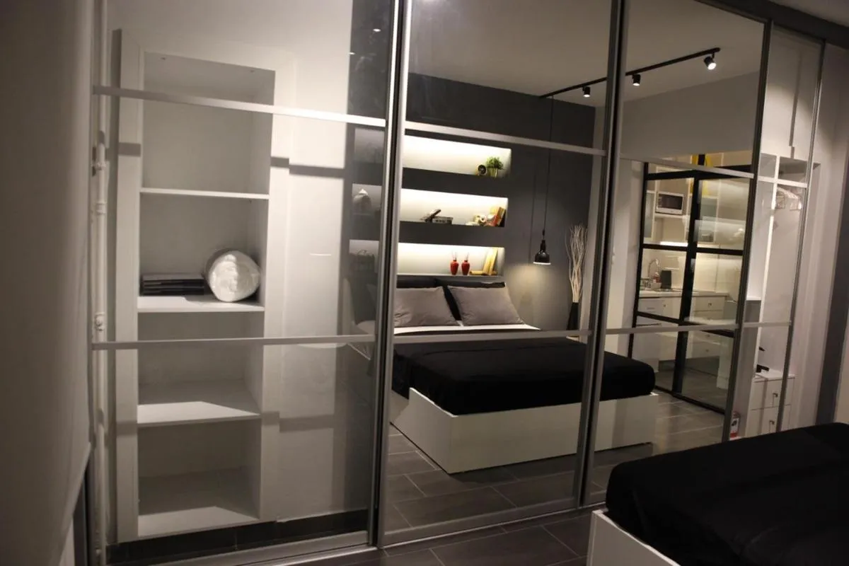 Image 5 of Super Stylish Apartments in Syntagma Square!