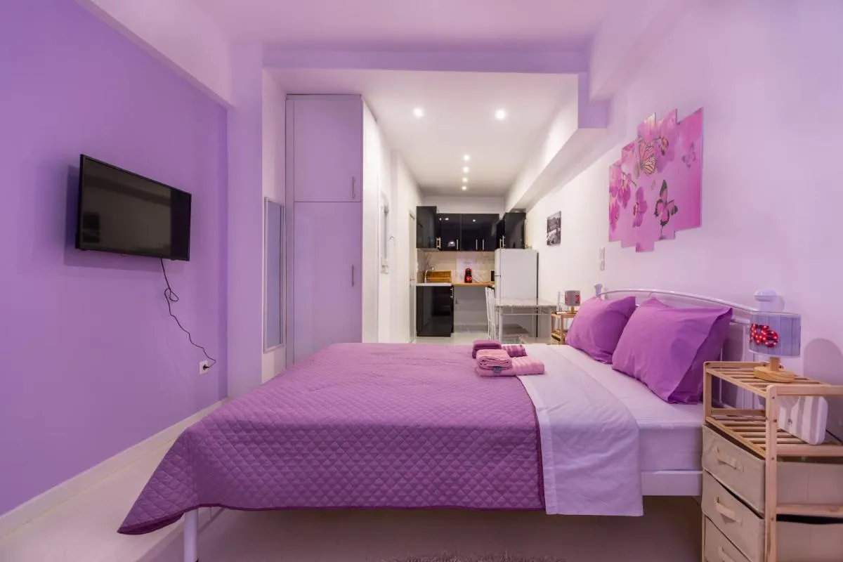 Image 4 of Sweet Pagrati Suite!