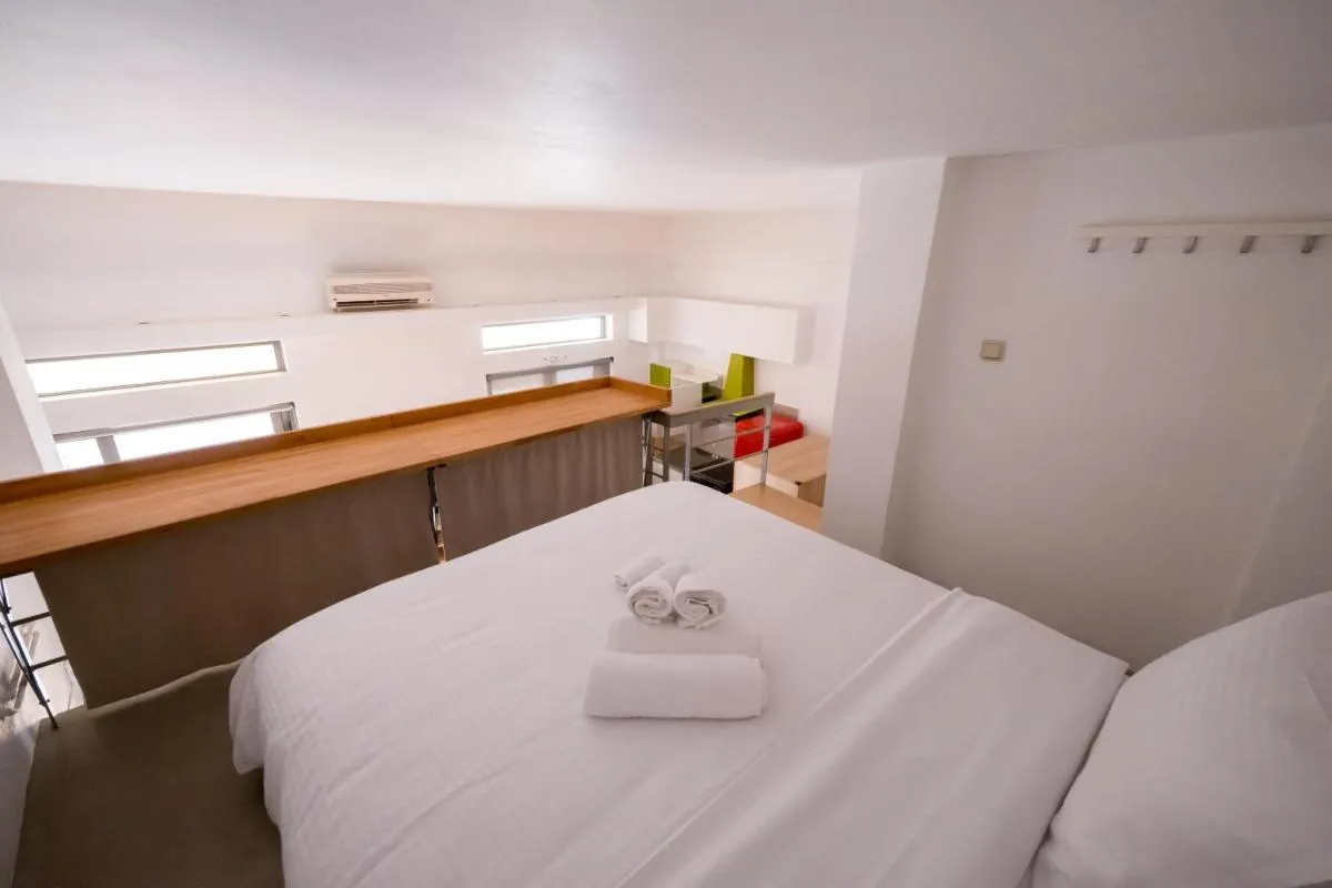 Image 2 of THISIO LOFT
