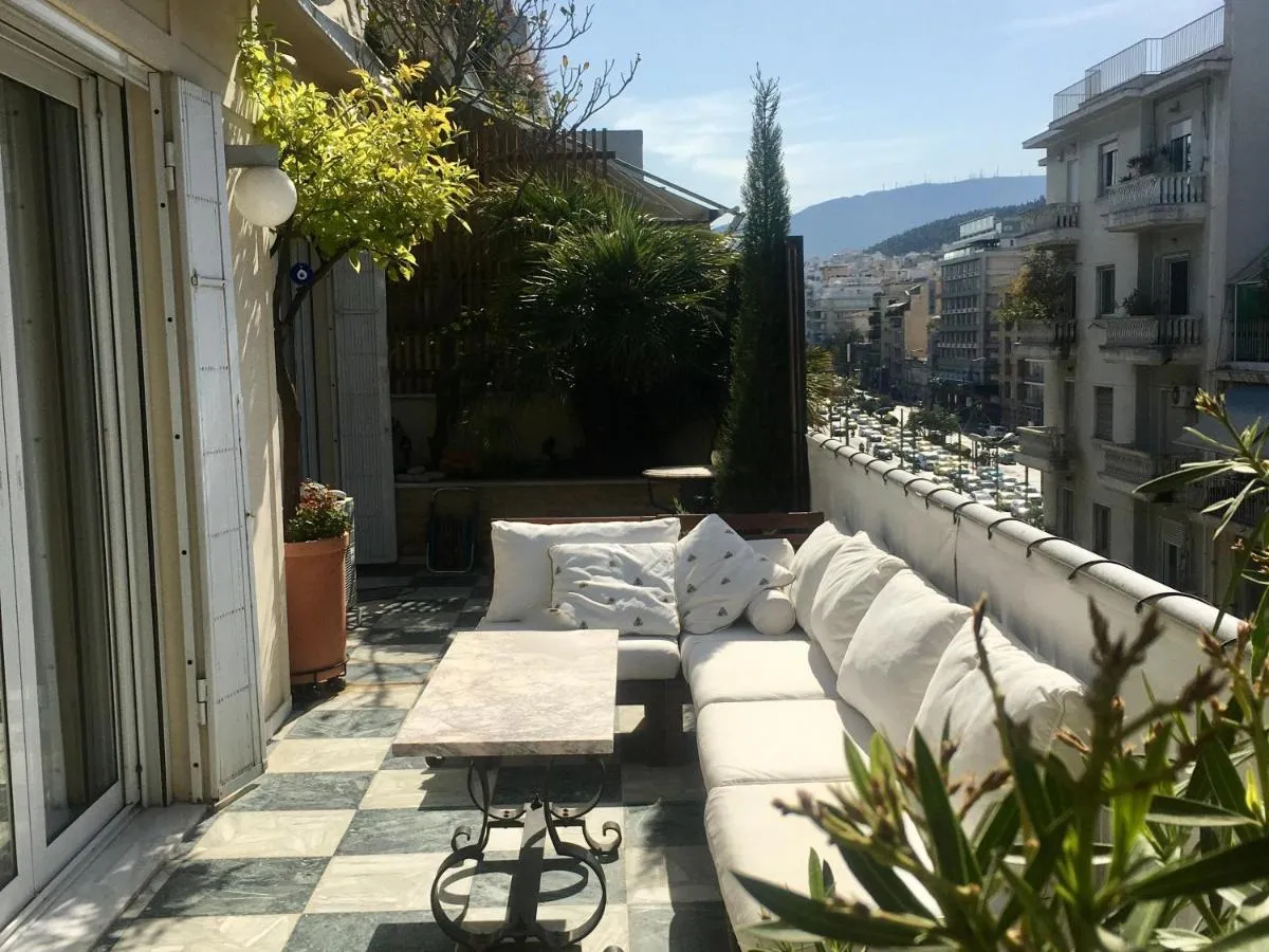 Image 5 of The Magnolia – Sophisticated residence