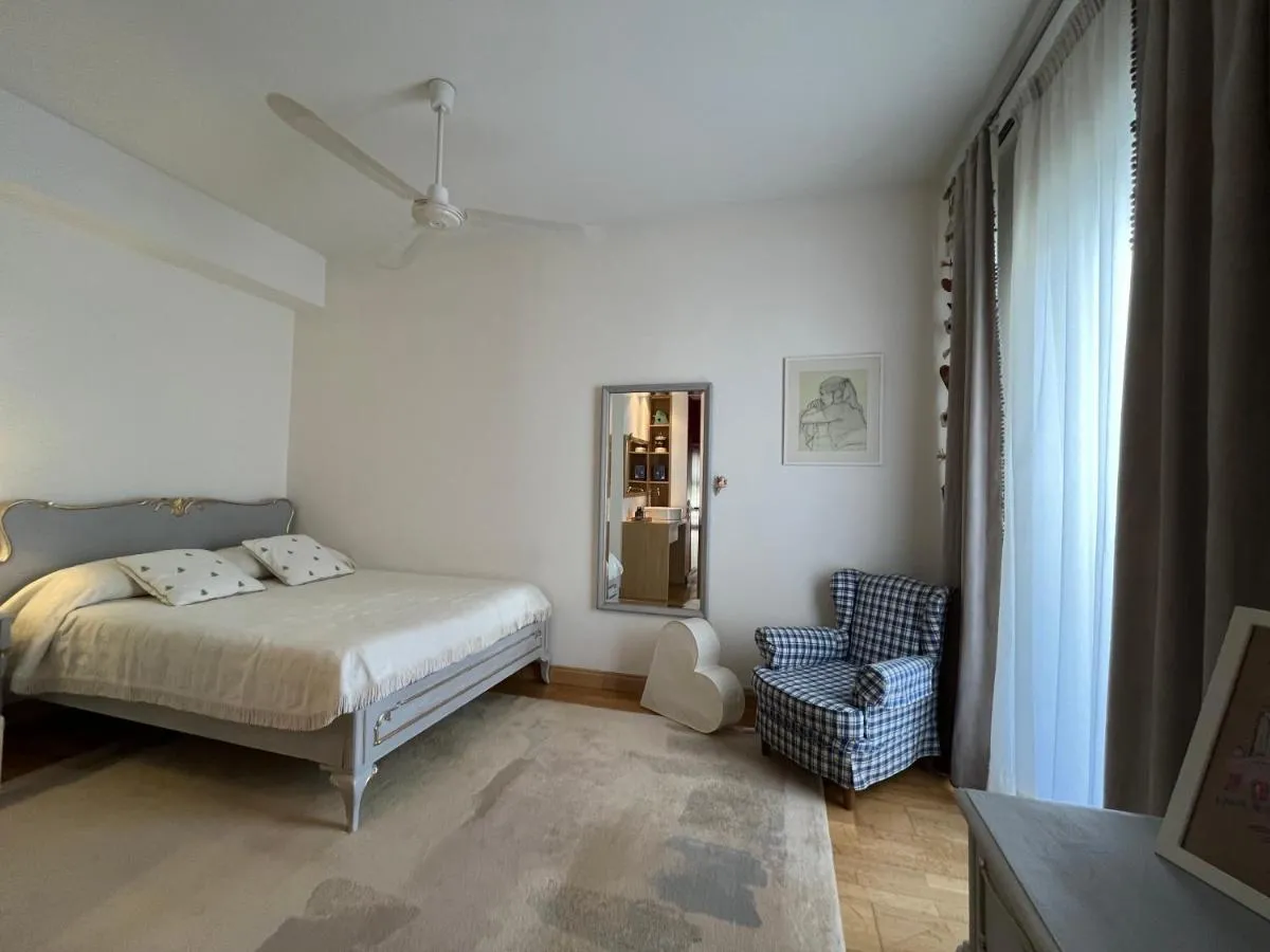 Image 1 of The Magnolia – Sophisticated residence
