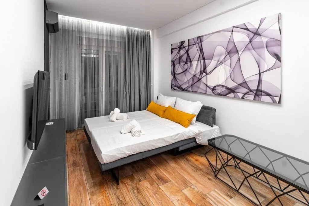 Image 5 of The Modern Flat 25
