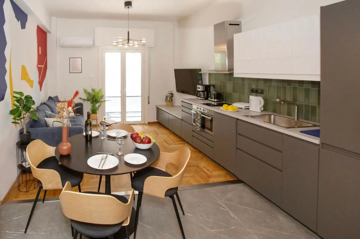 Image of The Modern Studio by GHH