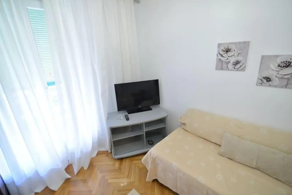 Image 1 of Το σπίτι μας
