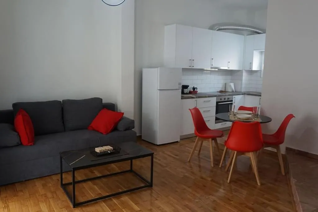Image 3 of Urban Apartment Psiri
