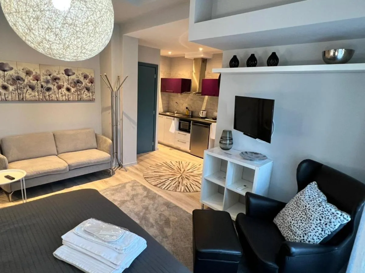 Image 3 of Urban Residence