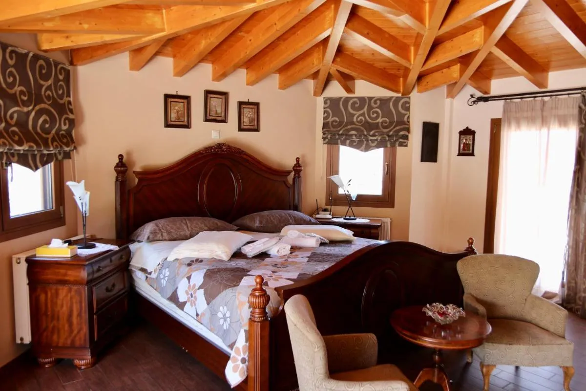 Image 2 of Villa Ariadne