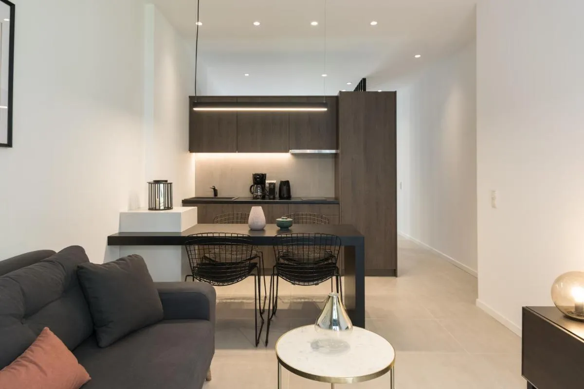 Image 4 of Voda Luxury Residence #202