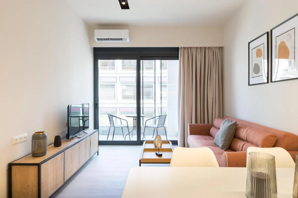 Image 4 of Voda Luxury Residence #402