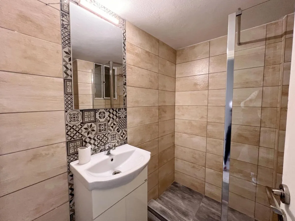 Image 2 of WSD Lux Cozy 1BD Apt Athens Business University