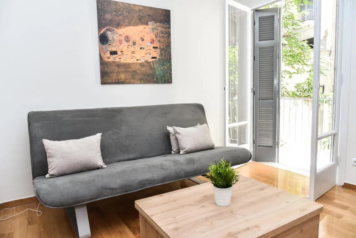 Image of Warm Apartment at Exarchia 1 bed 2 pers
