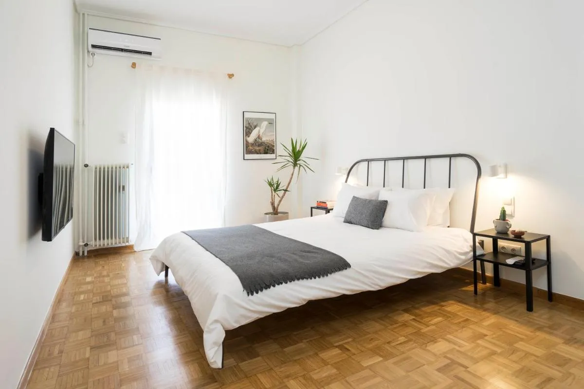 Image 1 of Your Perfect Relaxing Eclectic Gateway In Athens