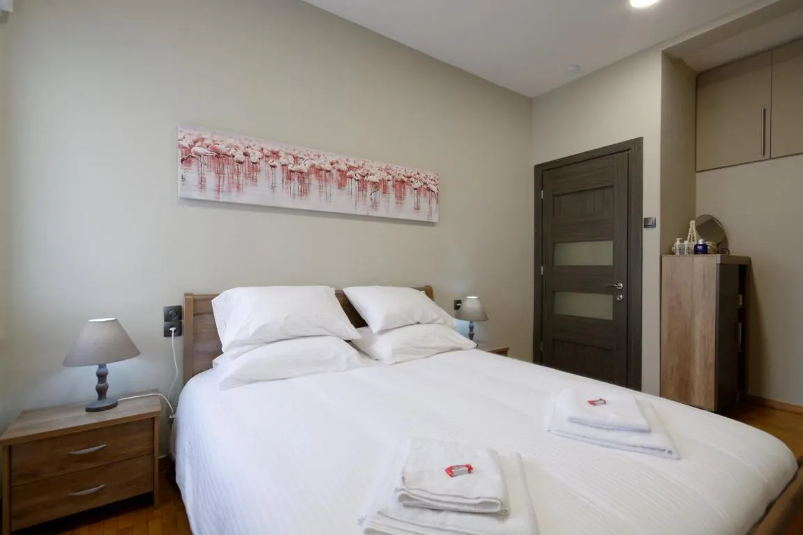 Image of “ZEUS”, STYLISH LUXURY BUSINESS SUITE in the heart of Athens.