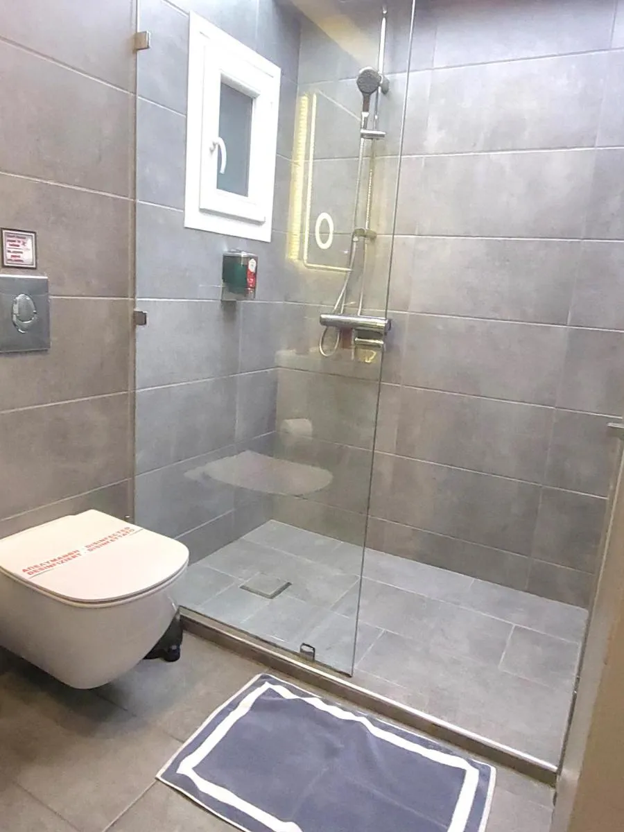 Image 3 of “ZEUS”, STYLISH LUXURY BUSINESS SUITE in the heart of Athens.