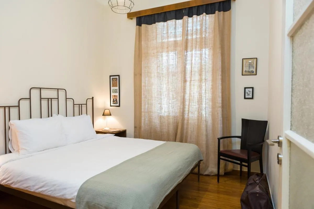 Image 4 of 1930’s Athenian House by YHA