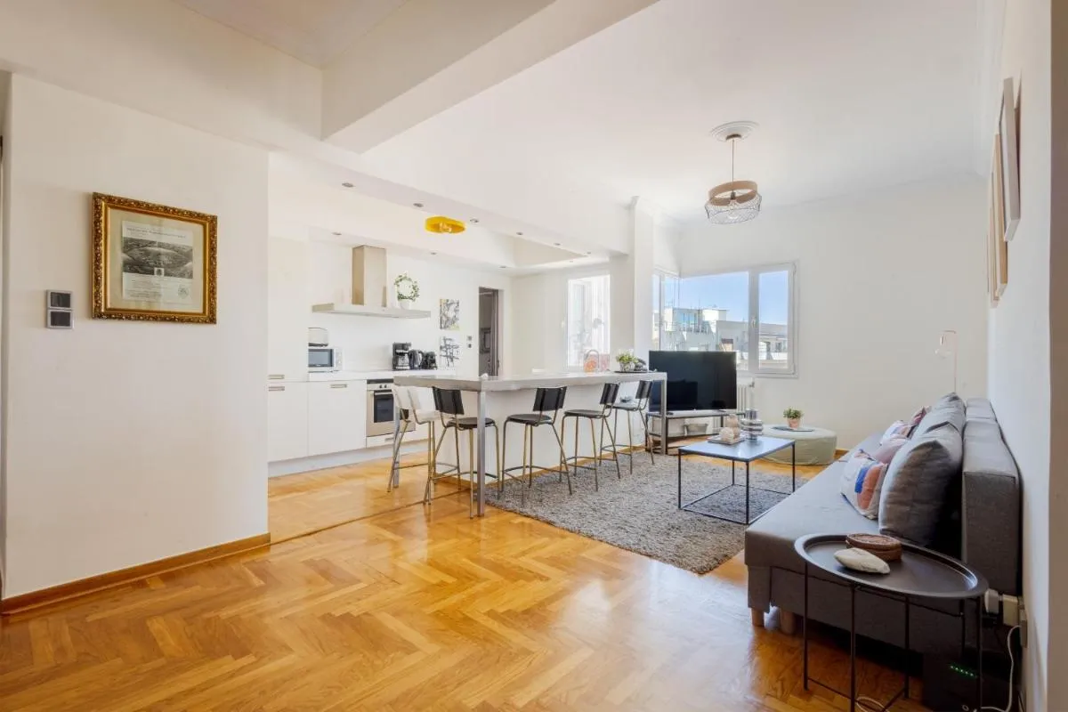 Image 3 of 3 bdr Apt Incredible Acropolis View