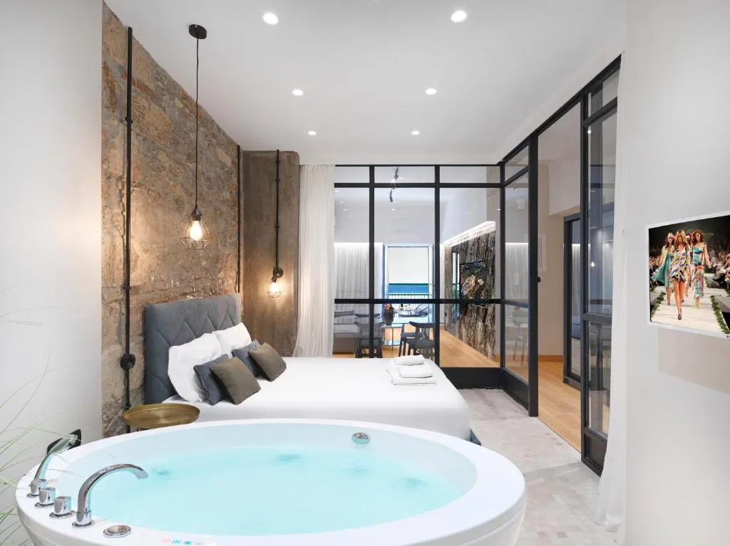 Image of 5 star lux suite in Kolonaki.
