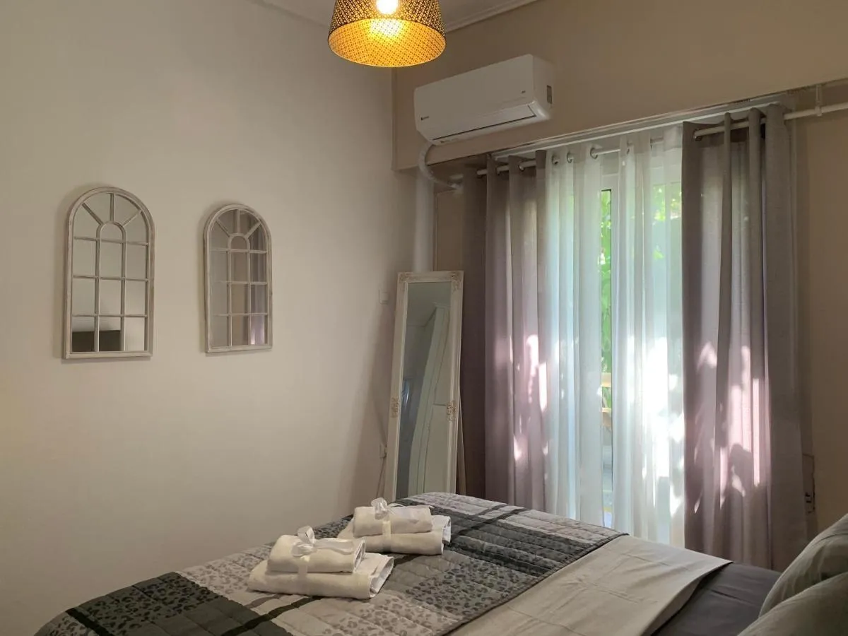 Image 4 of Acropolis Hill Apartment