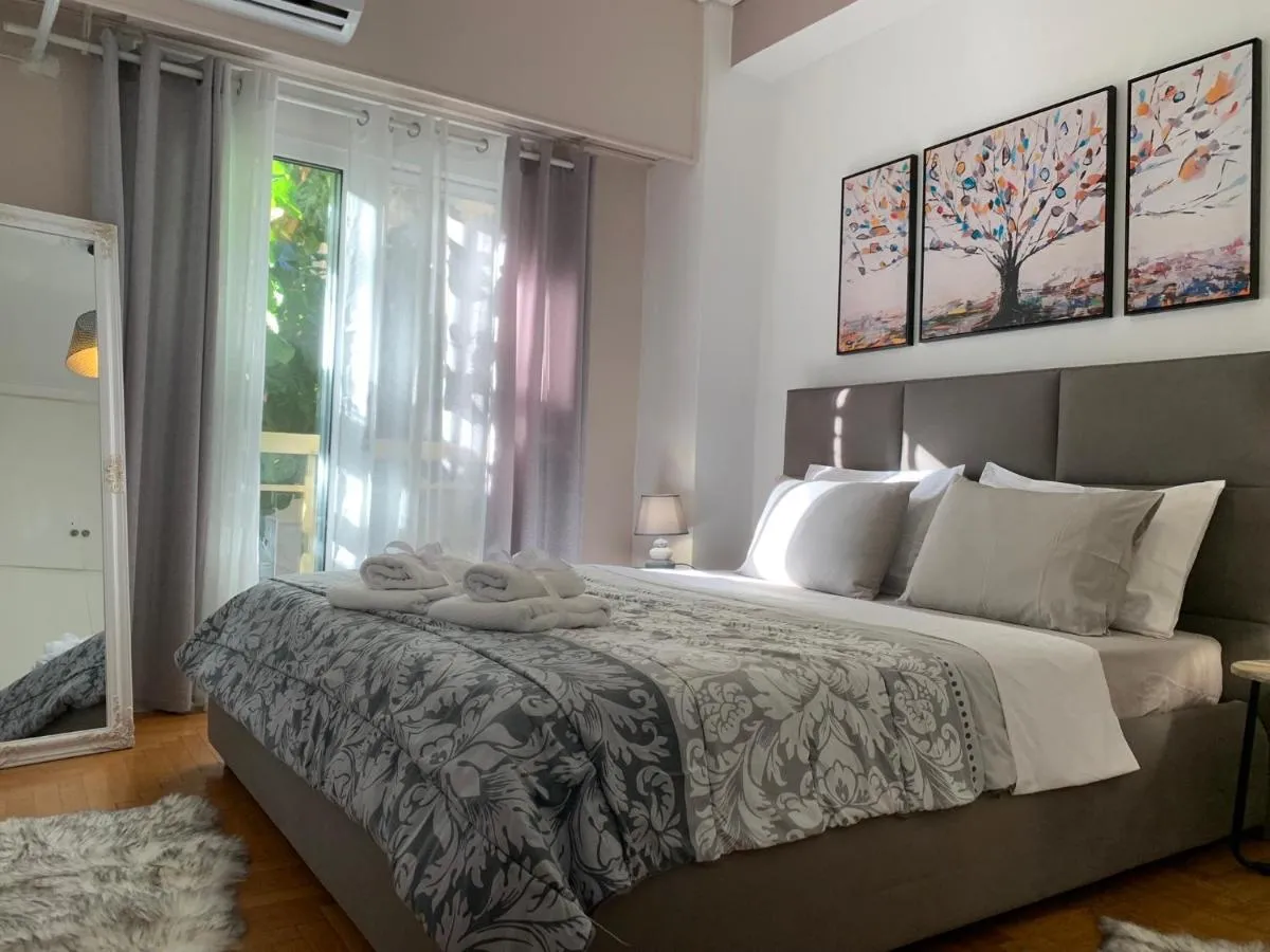 Image 3 of Acropolis Hill Apartment