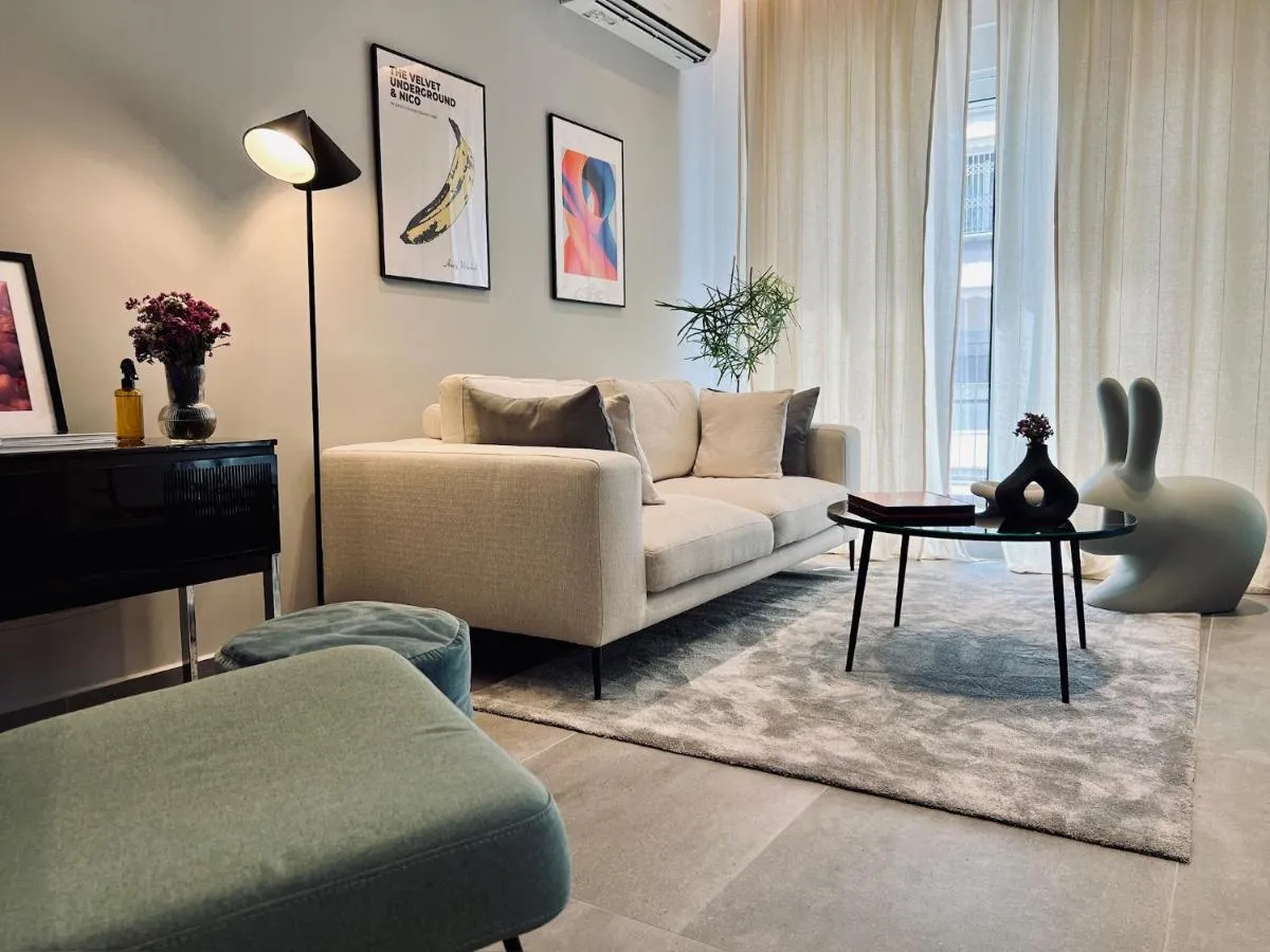 Image 2 of Alice, 2-4 people, renovated stylish apartment