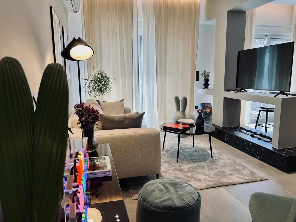 Image 1 of Alice, 2-4 people, renovated stylish apartment
