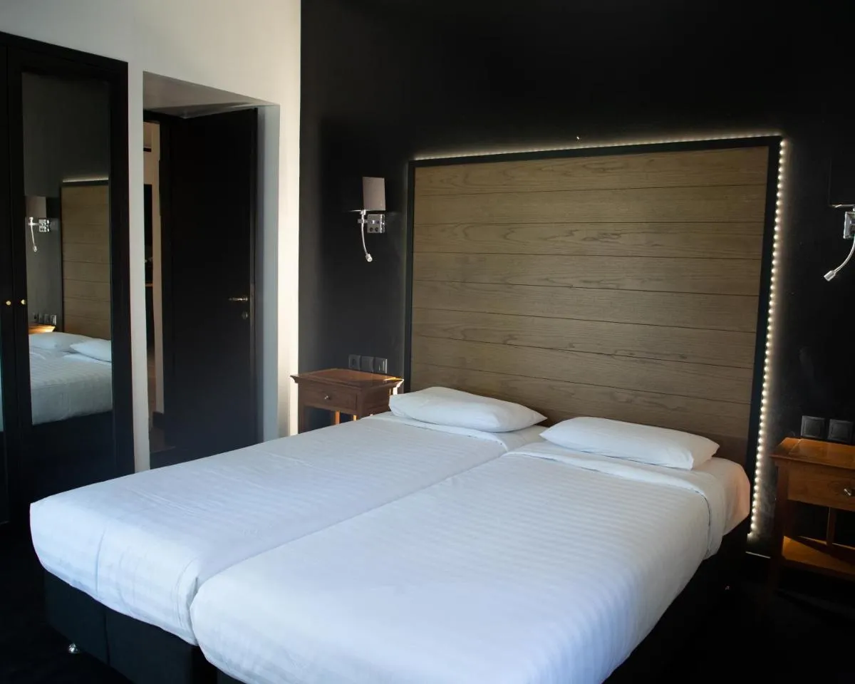 Image 3 of Andromeda Suites
