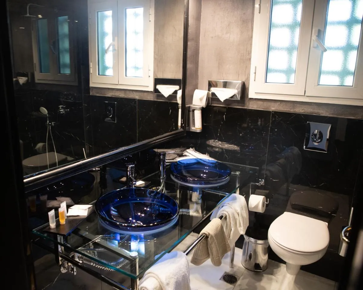 Image 4 of Andromeda Suites