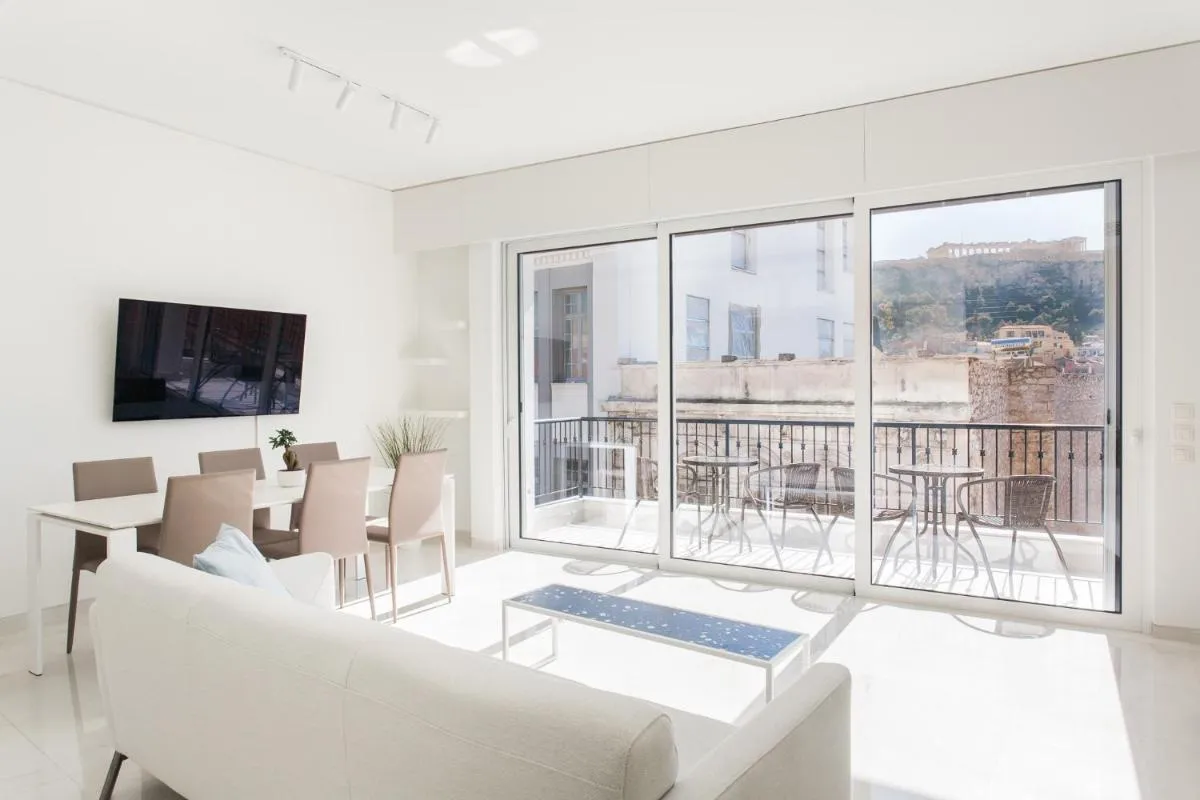Image 1 of Athens Observatory Suite
