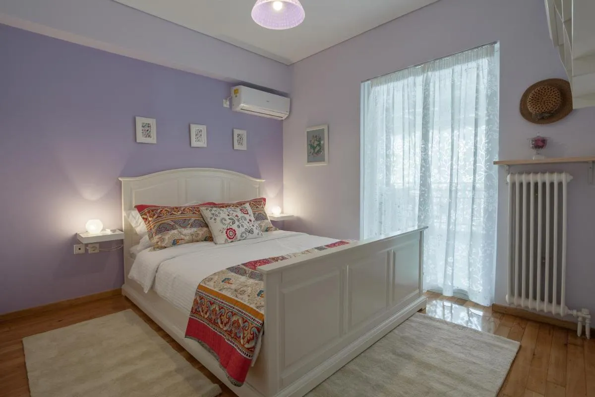 Image 1 of Athens charming flat 10 min away from Acropolis by metro