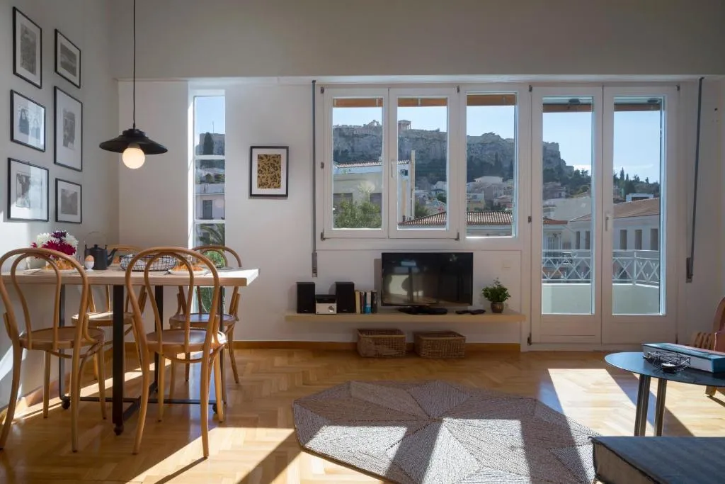 Image of Auntie’s Home