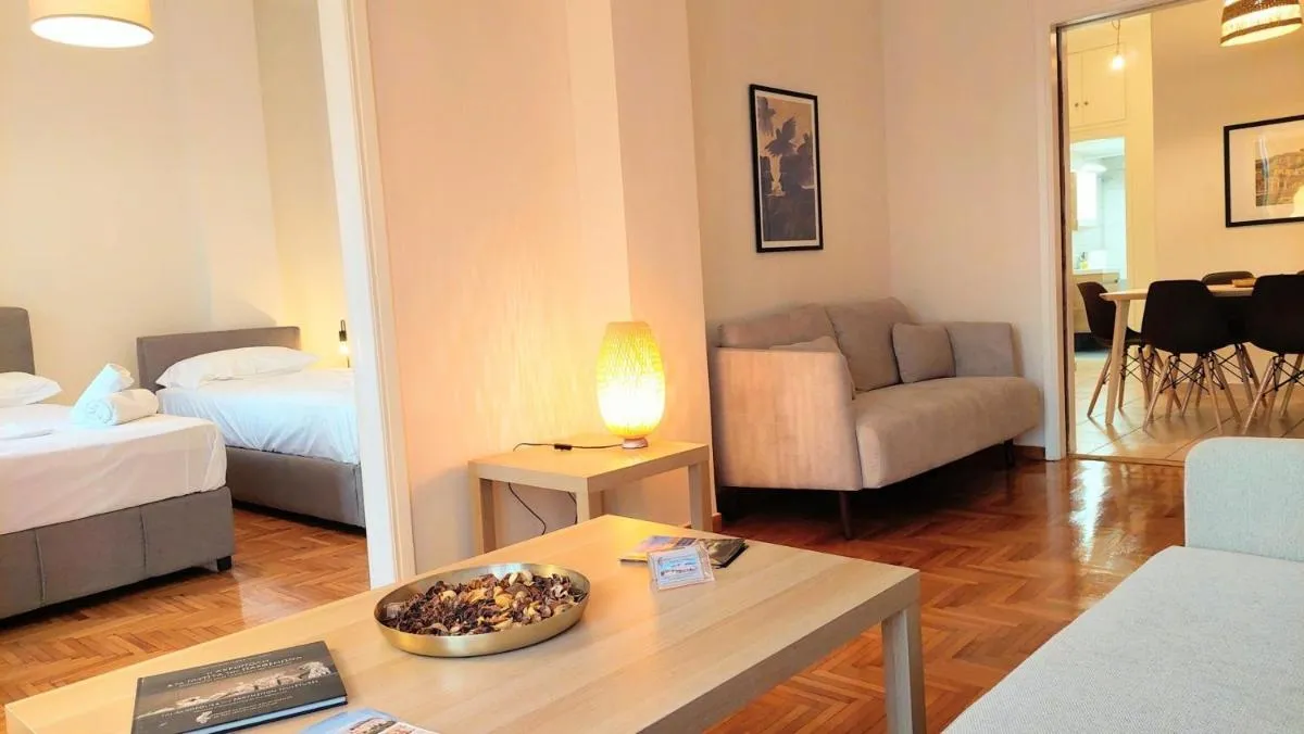 Image 2 of Big apartment in Acropolis museum