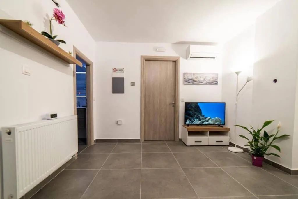Image 2 of Brand New Aprt with backyard in Lycabettus Hill !