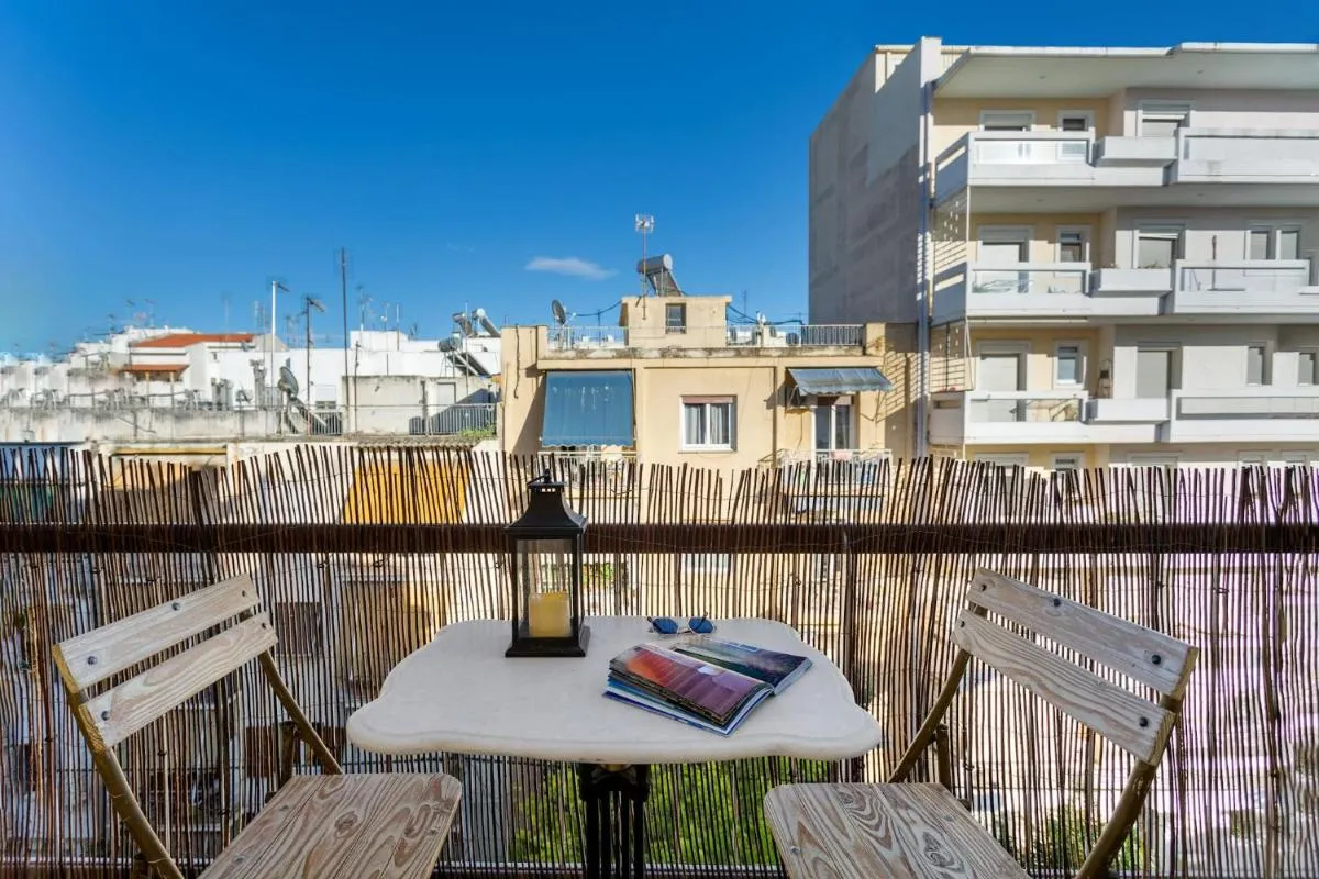 Image 4 of Bright, Calming Retreat With a Balcony Near Metro!