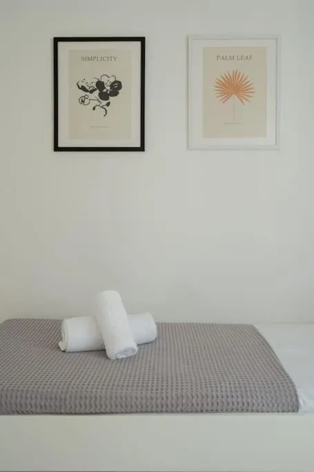 Image 6 of Bright & Elegant 2BD Apt w/ View
