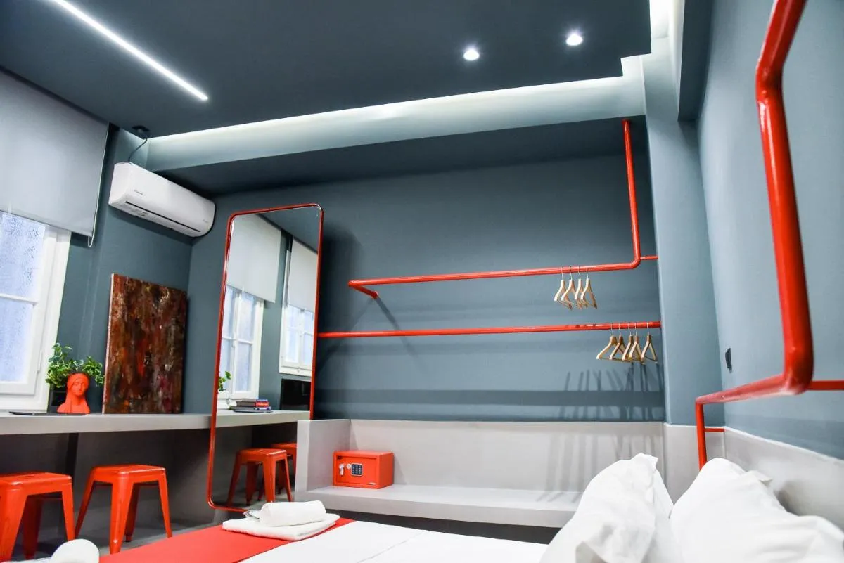 Image 1 of CentraL44 YoLo Casual Suite