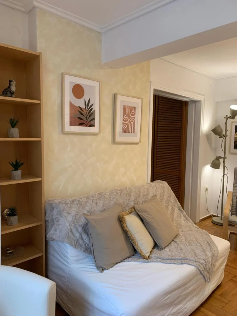 Image 5 of Chic Urban Living: Apartment in Acropolis-Koukaki