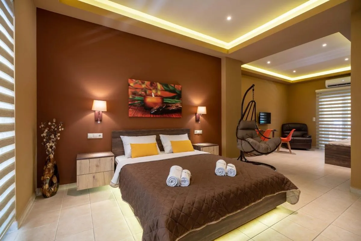 Image 2 of Cool Style Private Apartments