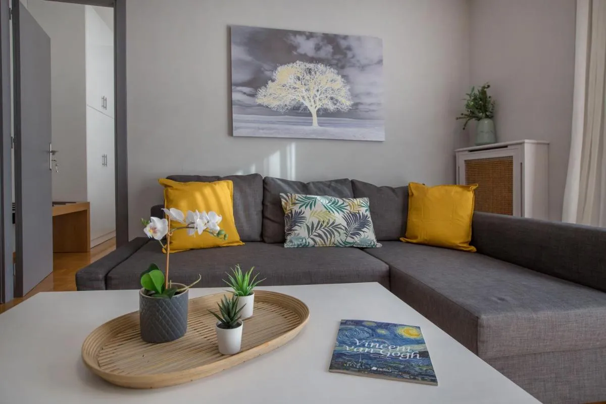 Image 6 of Cozy apartment in Syntagma-Plaka by GHH
