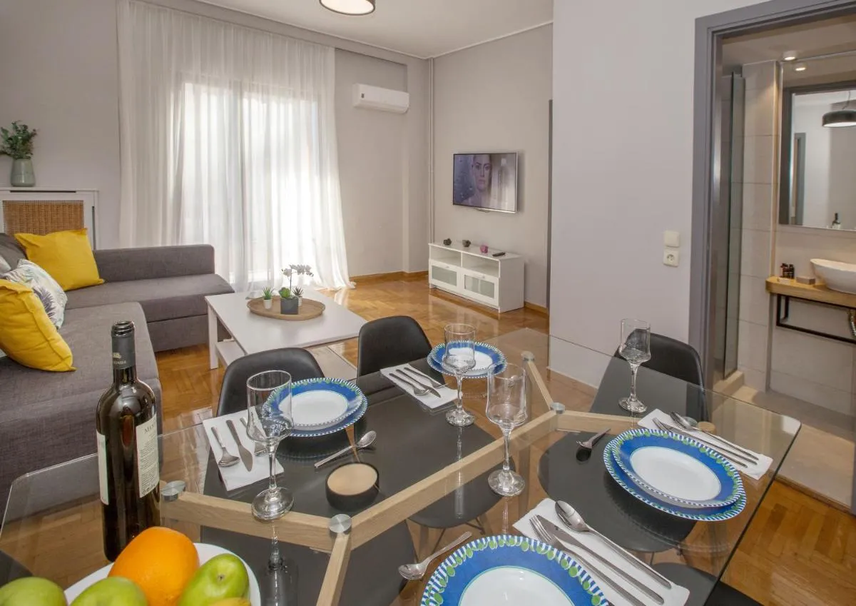 Image 3 of Cozy apartment in Syntagma-Plaka by GHH