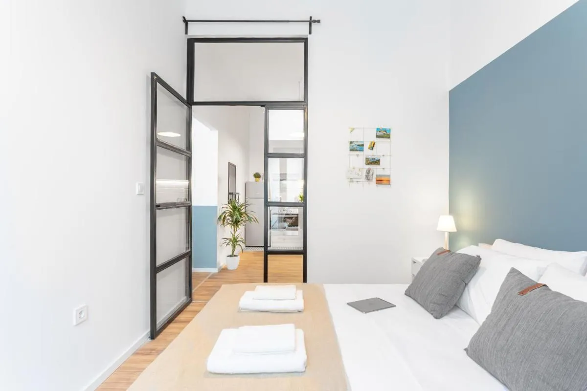 Image 2 of Downtown Boutique Apartments Acropolis View