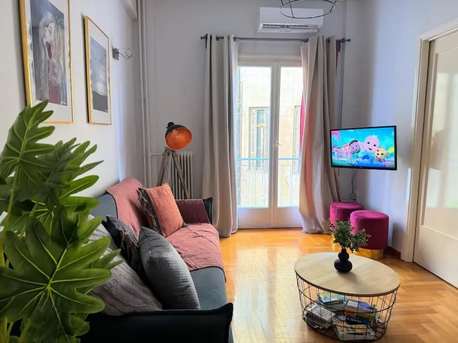 Image 2 of Downtown Cute Apt in the Heart of Plaka (+Netflix)