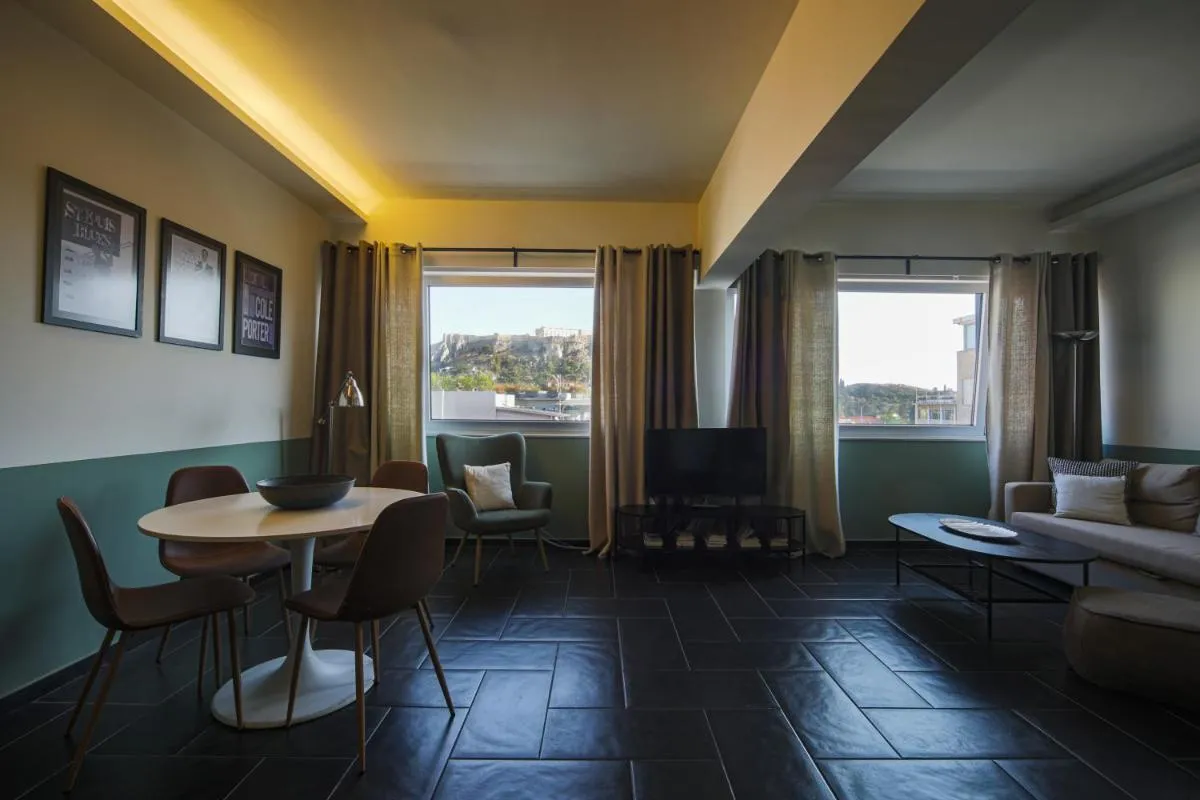 Image 3 of Elite Ermou Suites