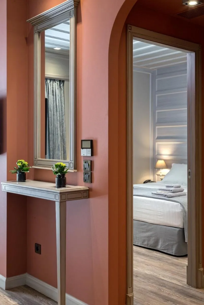 Image 3 of Estia Boutique Apartments