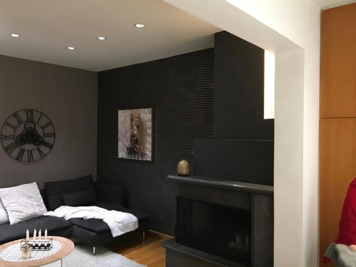 Image 5 of Evelina’s apartment