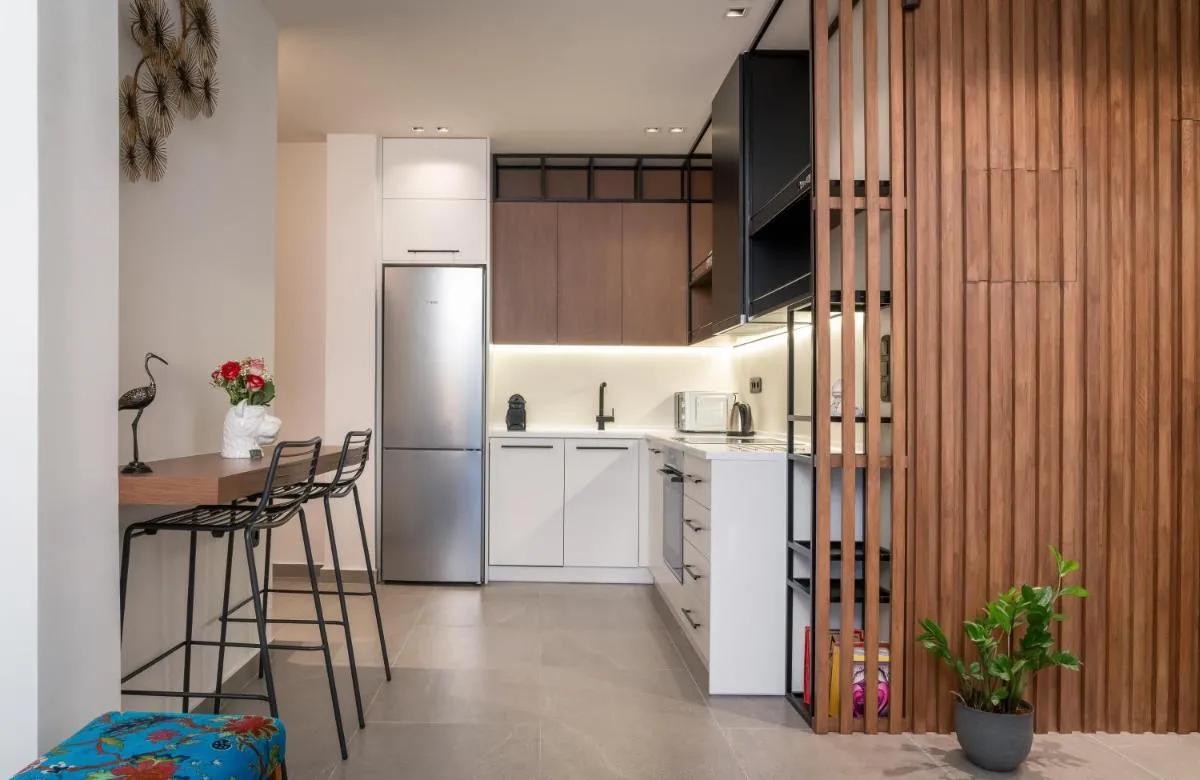 Image 1 of Glyfada Gallery Apartment